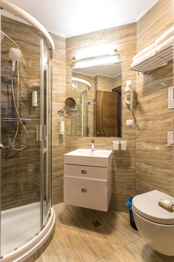 Panorama Boutique Hotel Sfântu-Gheorghe エクステリア 写真