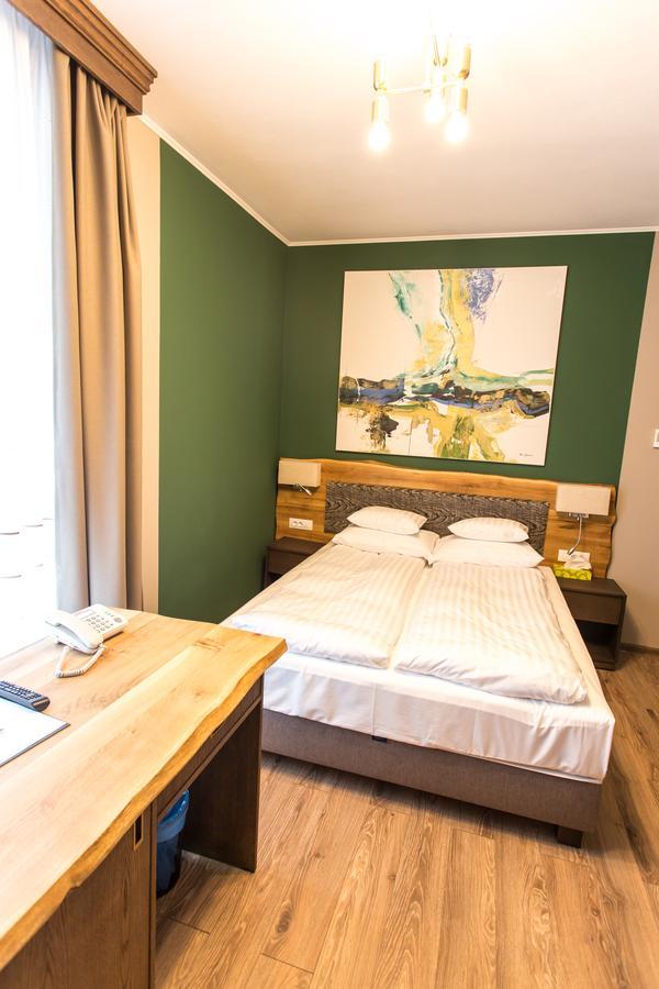 Panorama Boutique Hotel Sfântu-Gheorghe エクステリア 写真