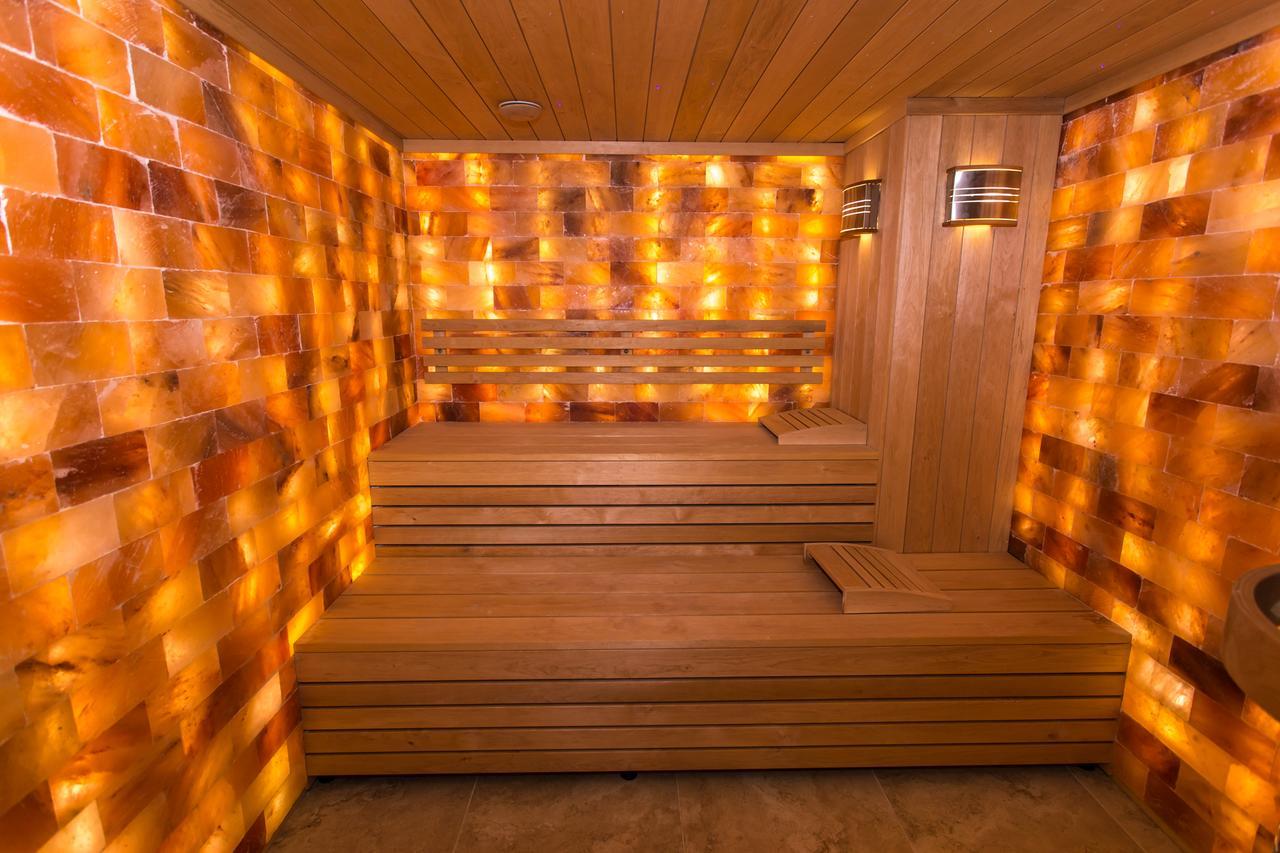 Panorama Boutique Hotel Sfântu-Gheorghe エクステリア 写真