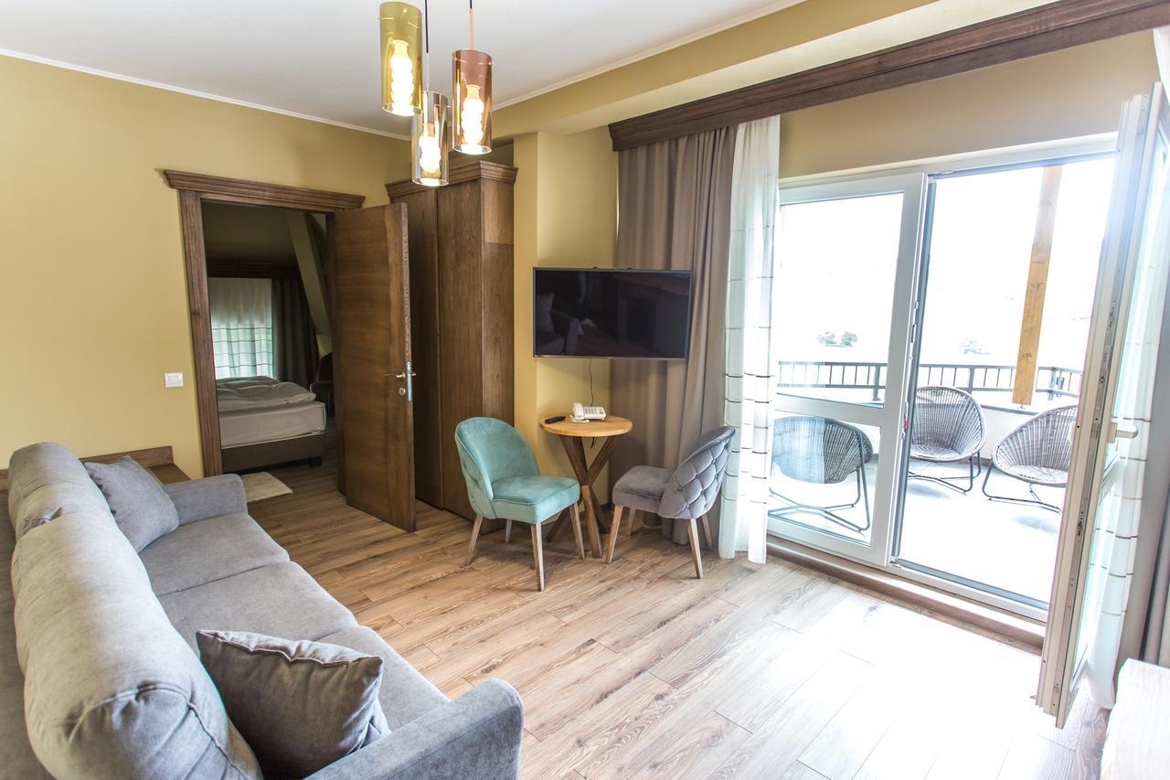 Panorama Boutique Hotel Sfântu-Gheorghe エクステリア 写真