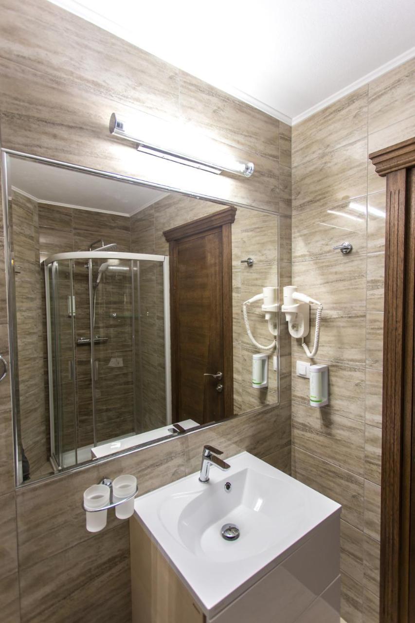 Panorama Boutique Hotel Sfântu-Gheorghe エクステリア 写真