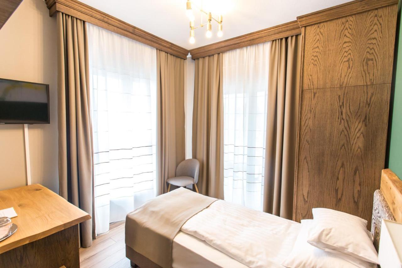 Panorama Boutique Hotel Sfântu-Gheorghe エクステリア 写真