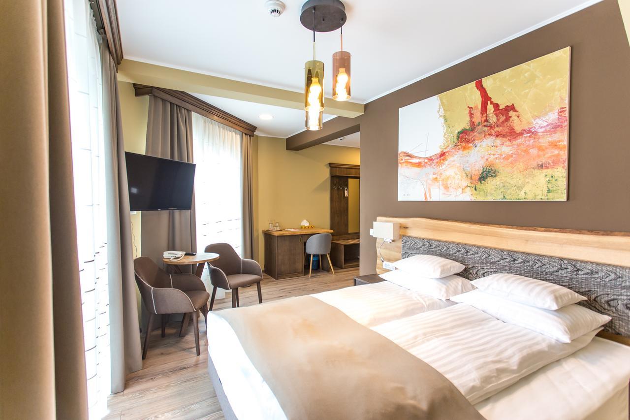 Panorama Boutique Hotel Sfântu-Gheorghe エクステリア 写真